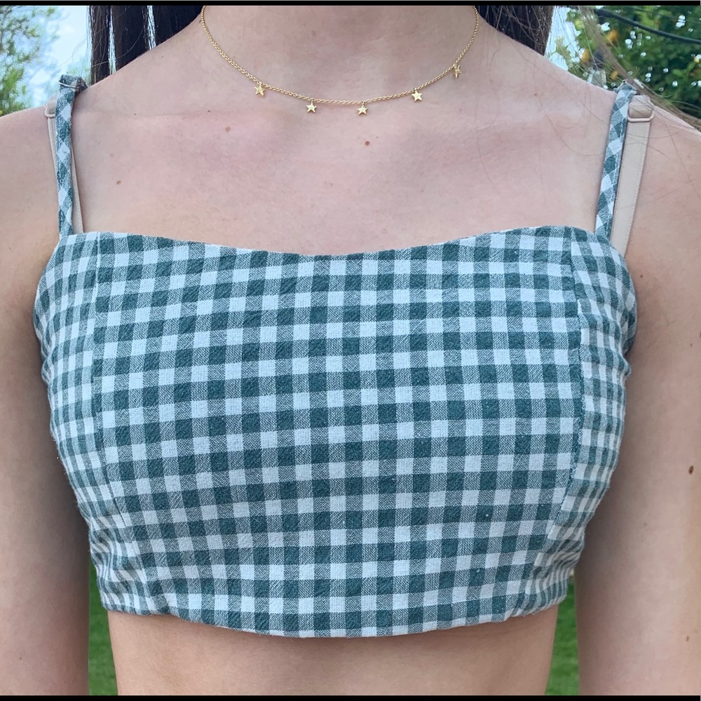 cropped brandy melville shirt